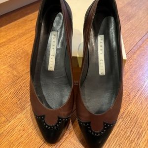 Size 6 M Vintage Perry Ellis Brown and Black Leather Flats